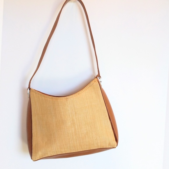 Liz Claiborne Handbags - Liz Claiborne Purse